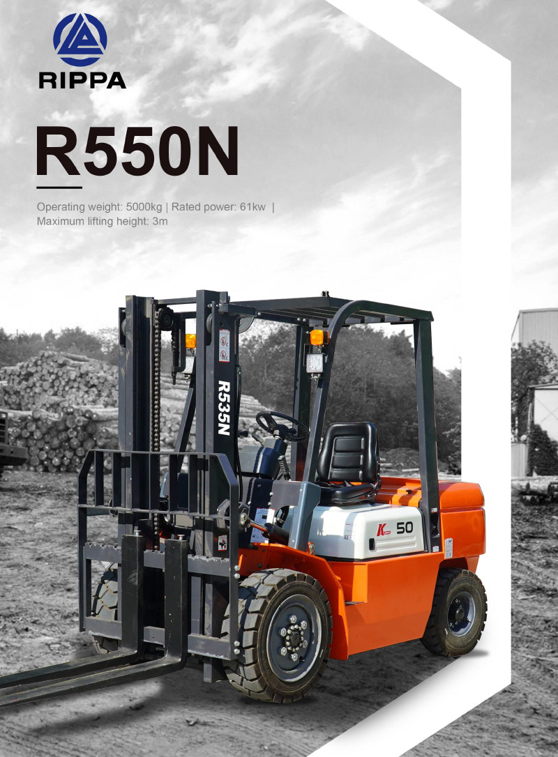 5 ton diesel forklift.jpg